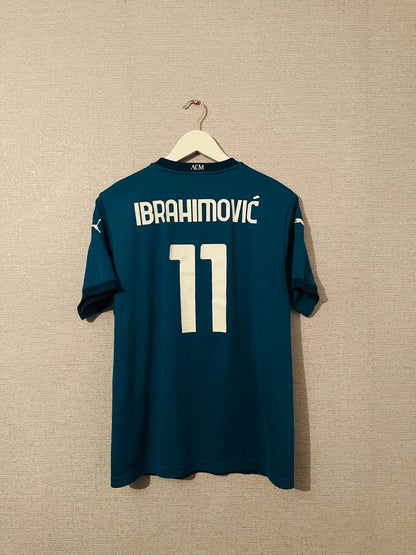 AC Milan third football shirt 2020/21 Zlatan Medium
