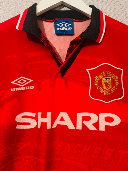 Manchester United home football shirt 1994/95 Cantona Large