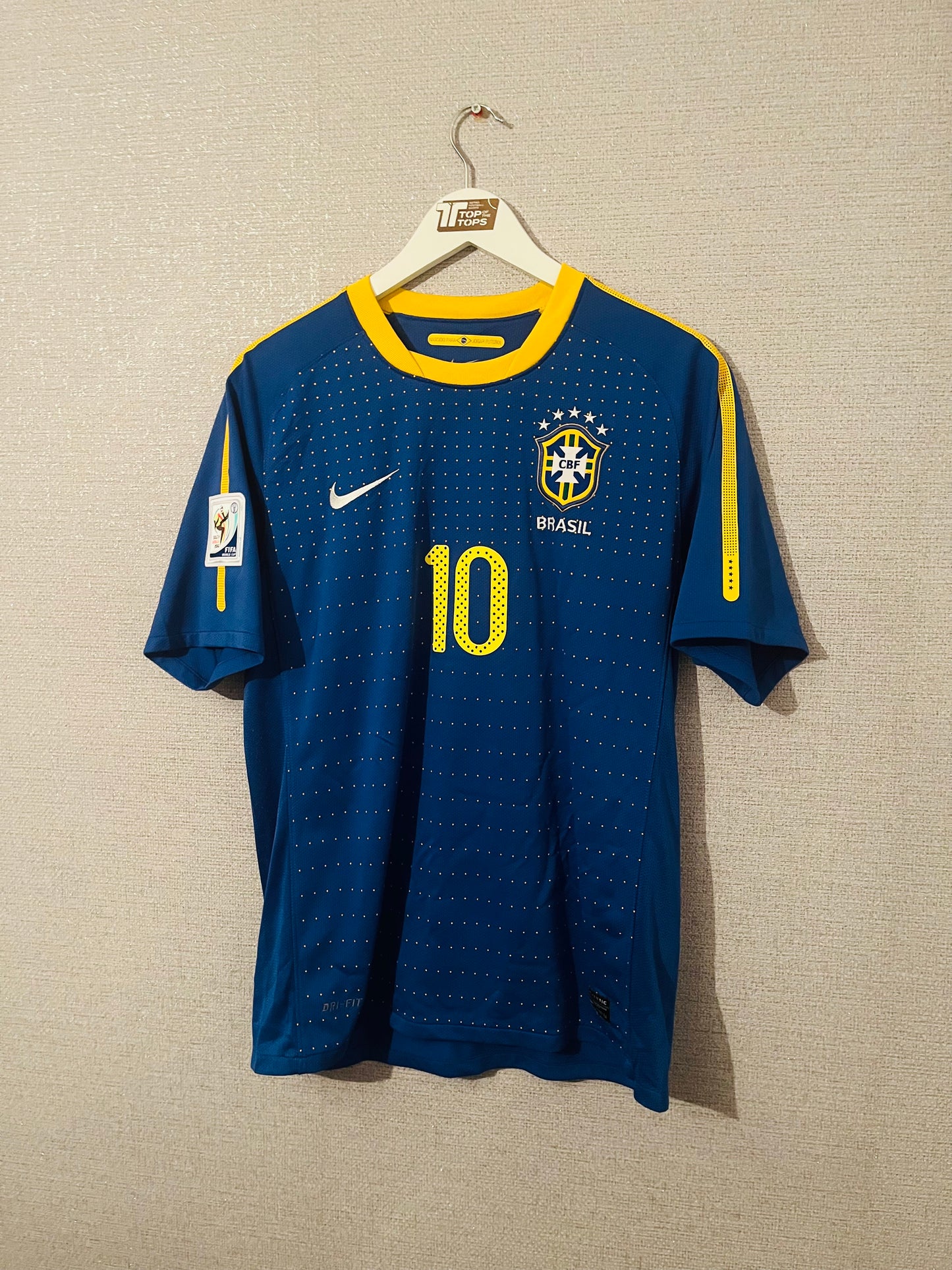 Brazil away football shirt W/C 2010 Kaka Medium