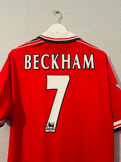 Manchester United home football shirt 1999/2000 Beckham XL