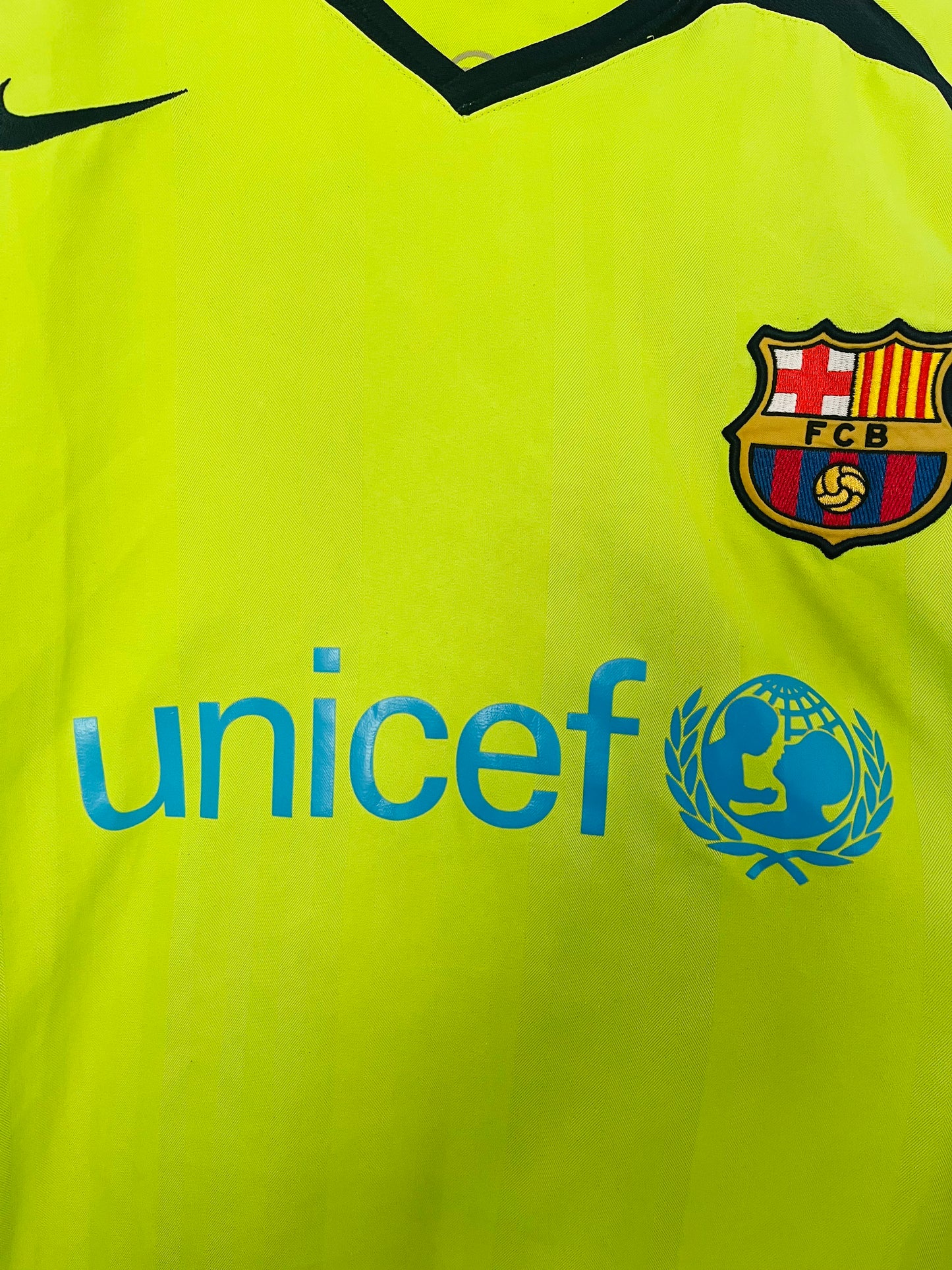 Barcelona third football shirt 2006/07 Ronaldinho XL