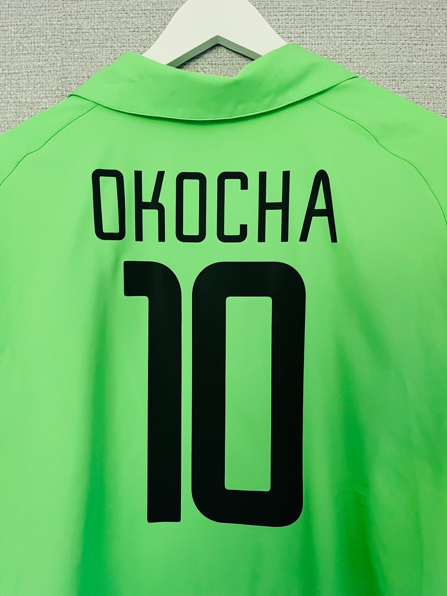 Nigeria home football shirt         W/C 2002 Okocha Large