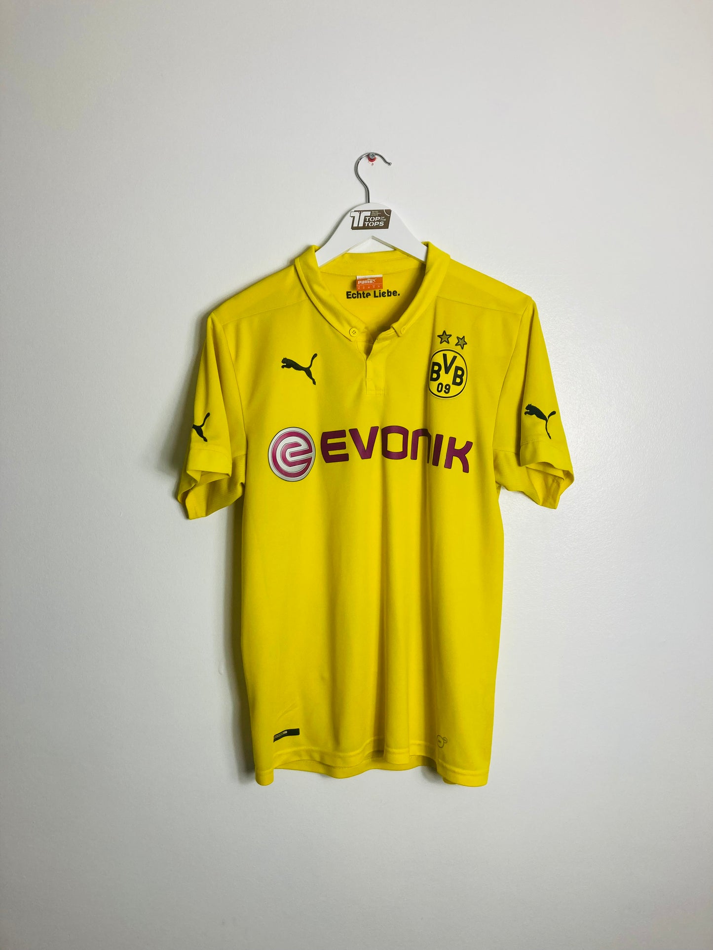 Borussia Dortmund home football shirt

2014/15 Reus medium