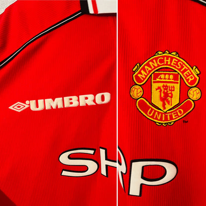 Manchester United home football shirt 1999/2000 Keane XL