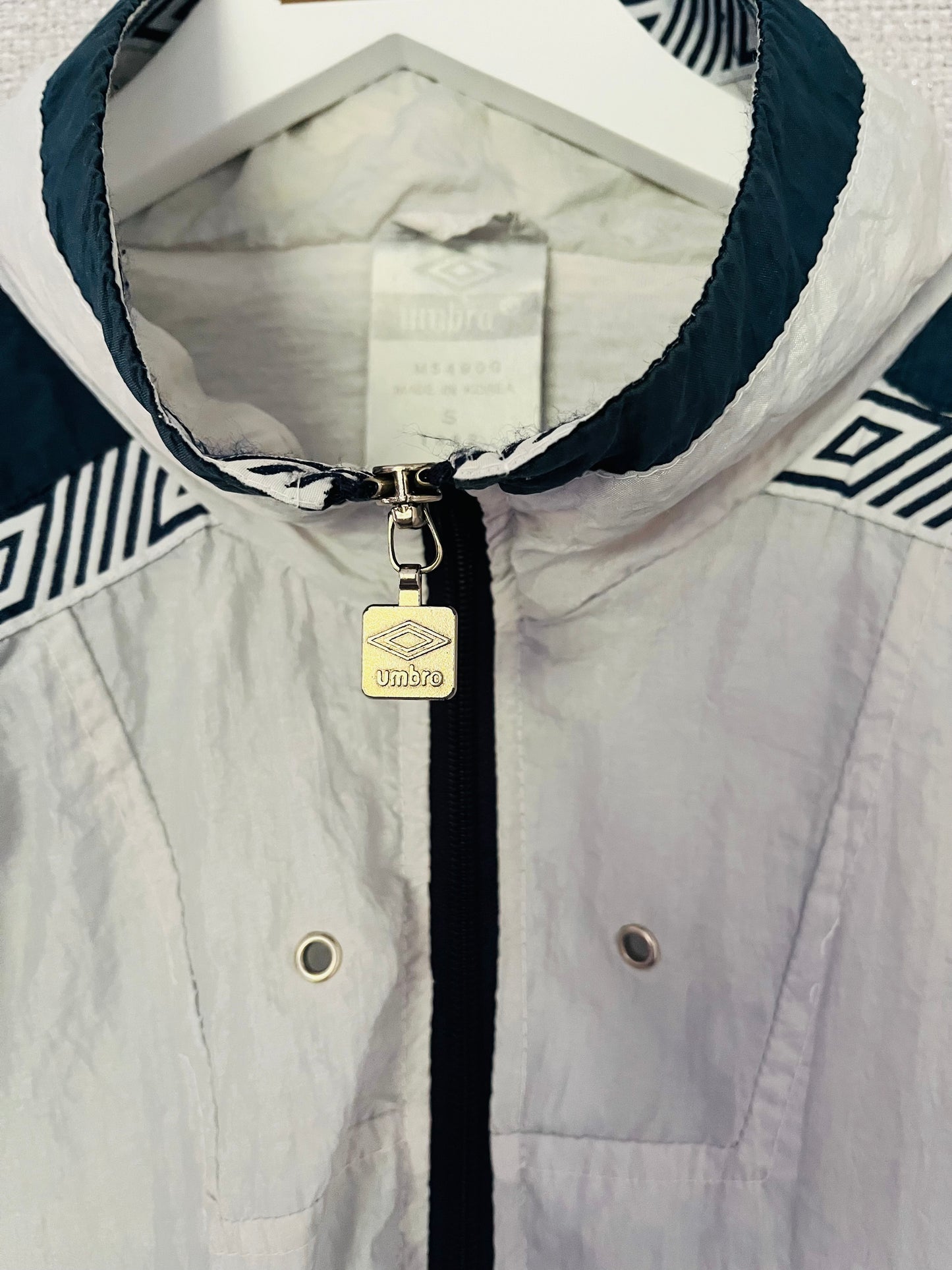 England tracksuit top football jacket (shell suit top)
Italia 1990 Medium/Large