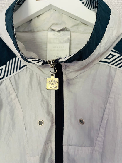 England tracksuit top football jacket (shell suit top)
Italia 1990 Medium/Large