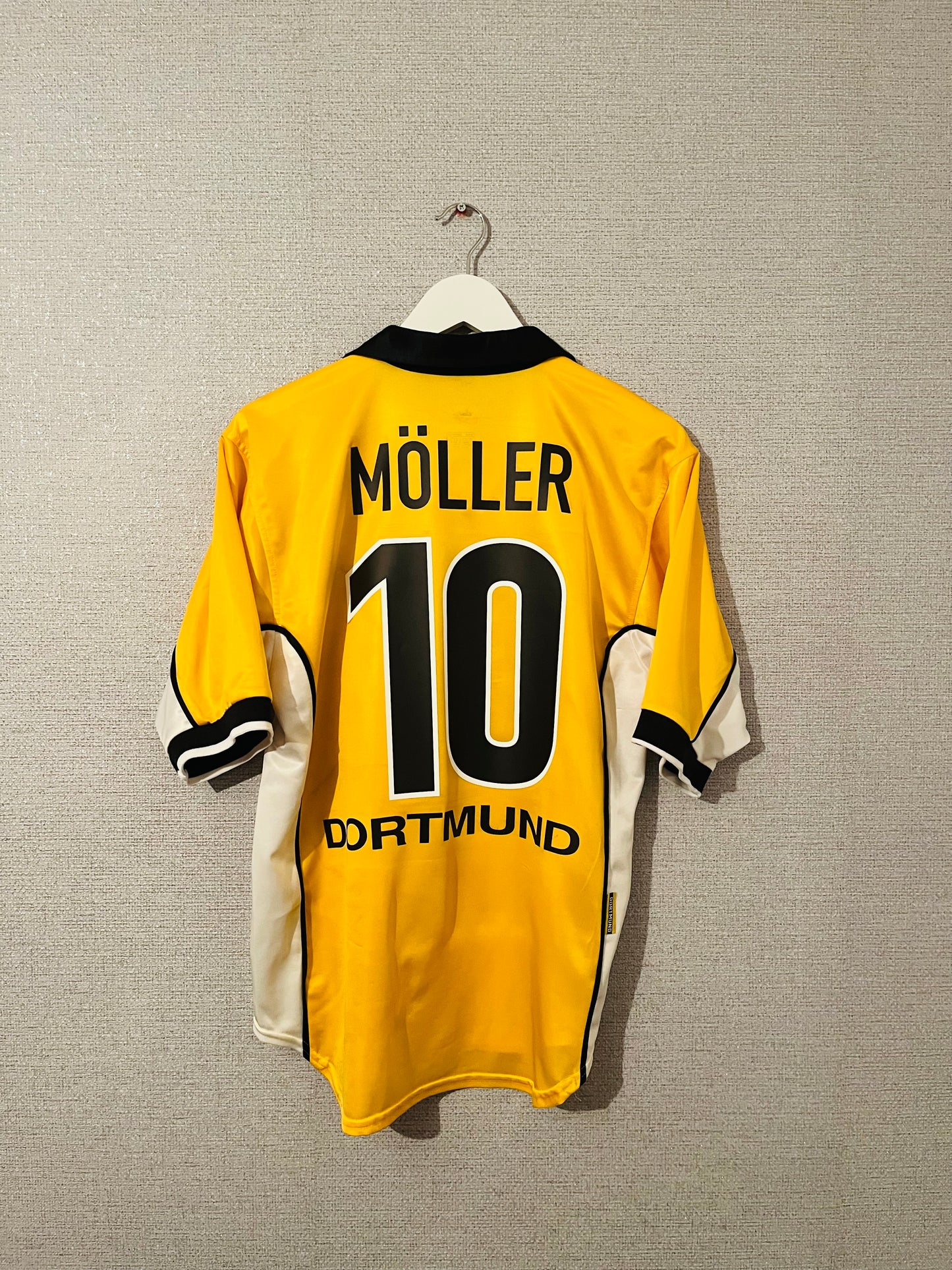 Borussia Dortmund home football shirt 1998/2000 Moller Medium