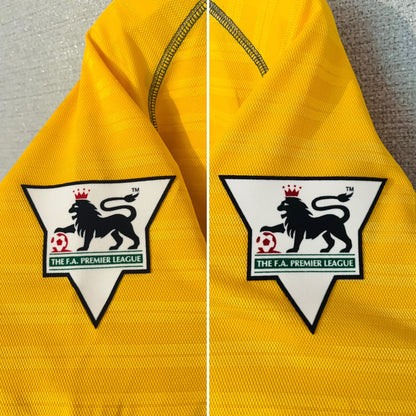 Chelsea away football shirt 2000/02 Zola medium