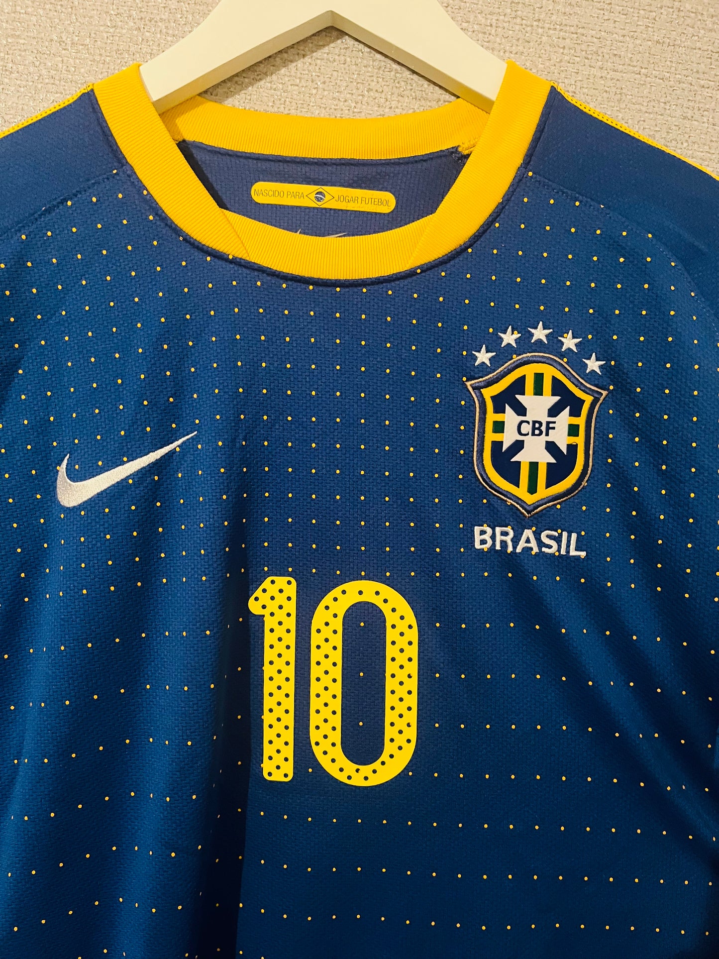Brazil away football shirt W/C 2010 Kaka Medium