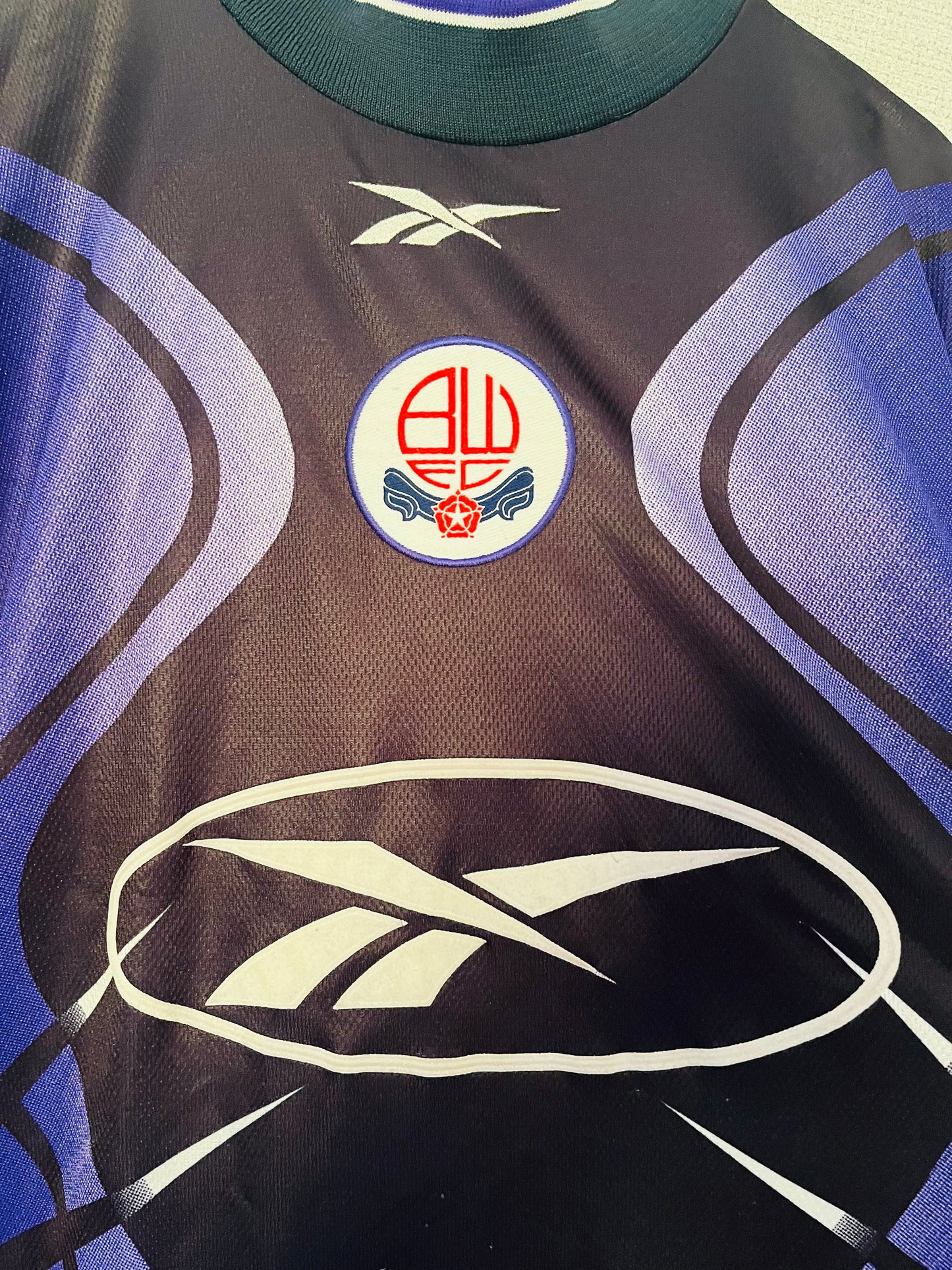 Bolton Wanderers goalkeeper football shirt 1998/99 Large