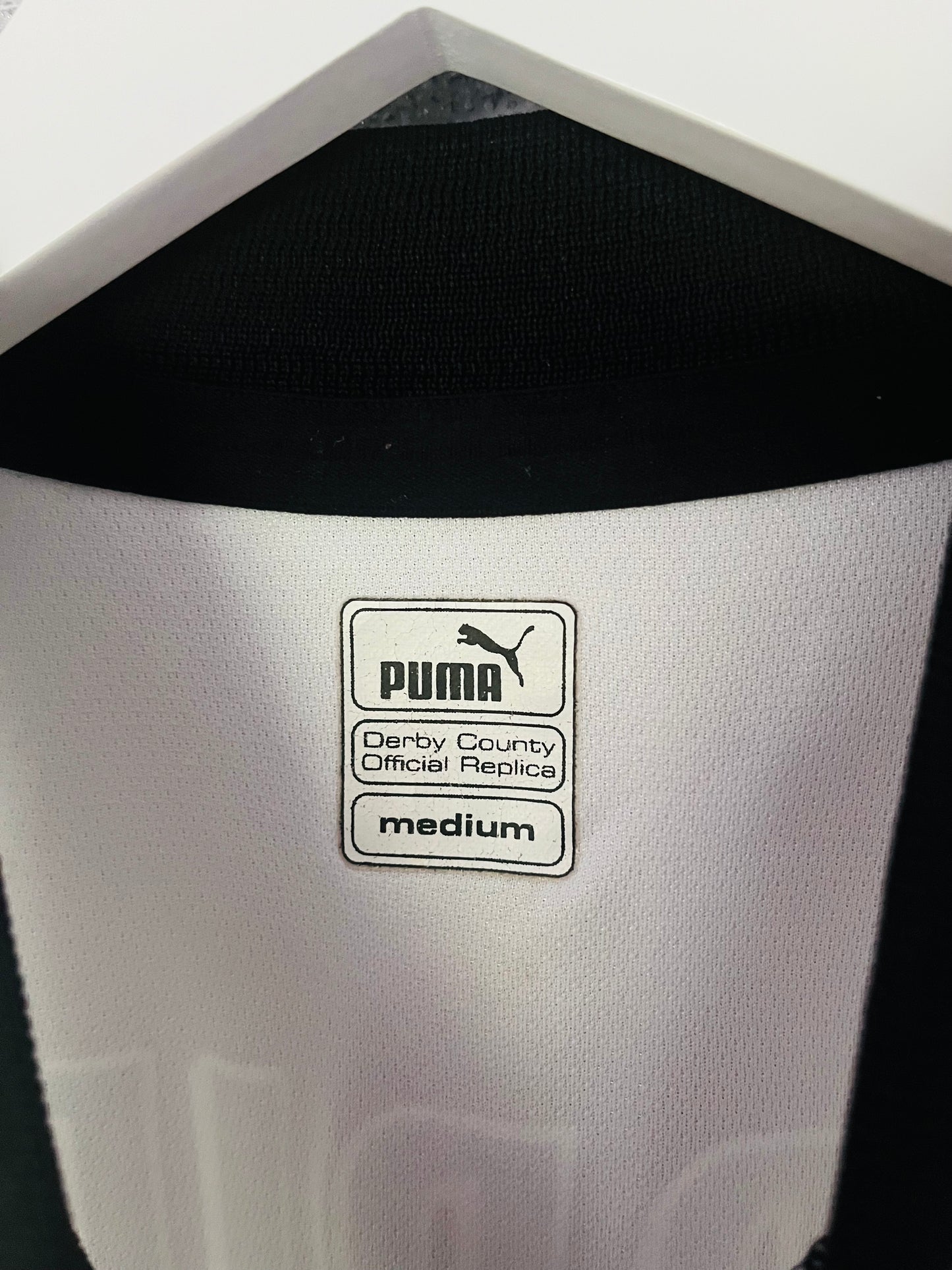 Derby County home football shirt 1999/2001 Sturridge Medium L/S