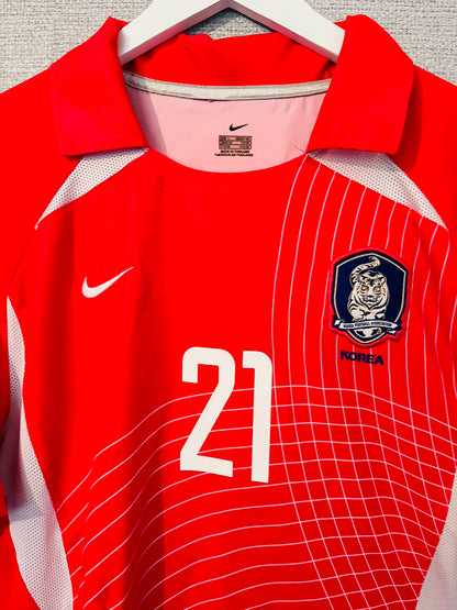 South Korea home football shirt
W/C 2002 Park Ji- Sung Large
