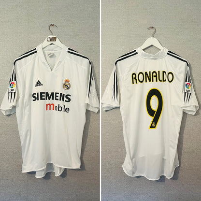 Real Madrid home football shirt
2004/05 R9 Large