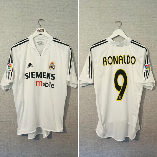 Real Madrid home football shirt
2004/05 R9 Large
