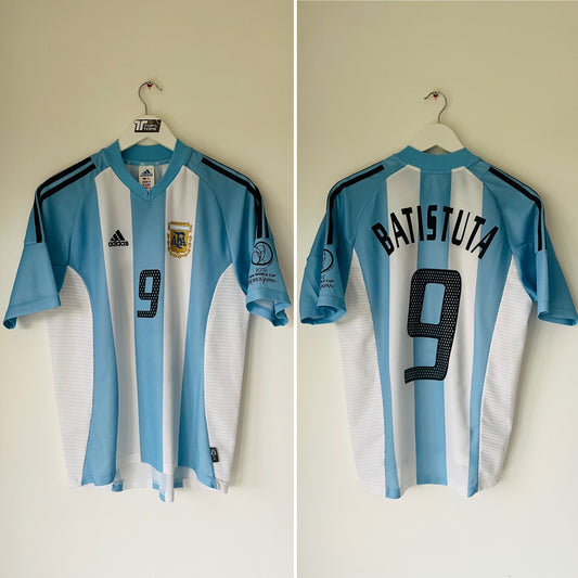 Argentina home football shirt      W/C 2002 Batistuta Medium