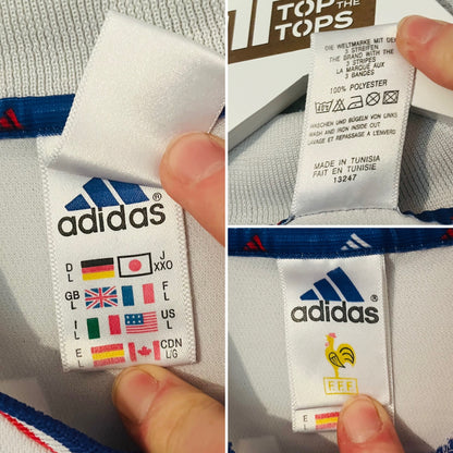 France away football shirt
Euro 2000 Zidane Large