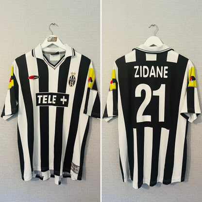 Juventus home football shirt 2000/01 Zidane XL