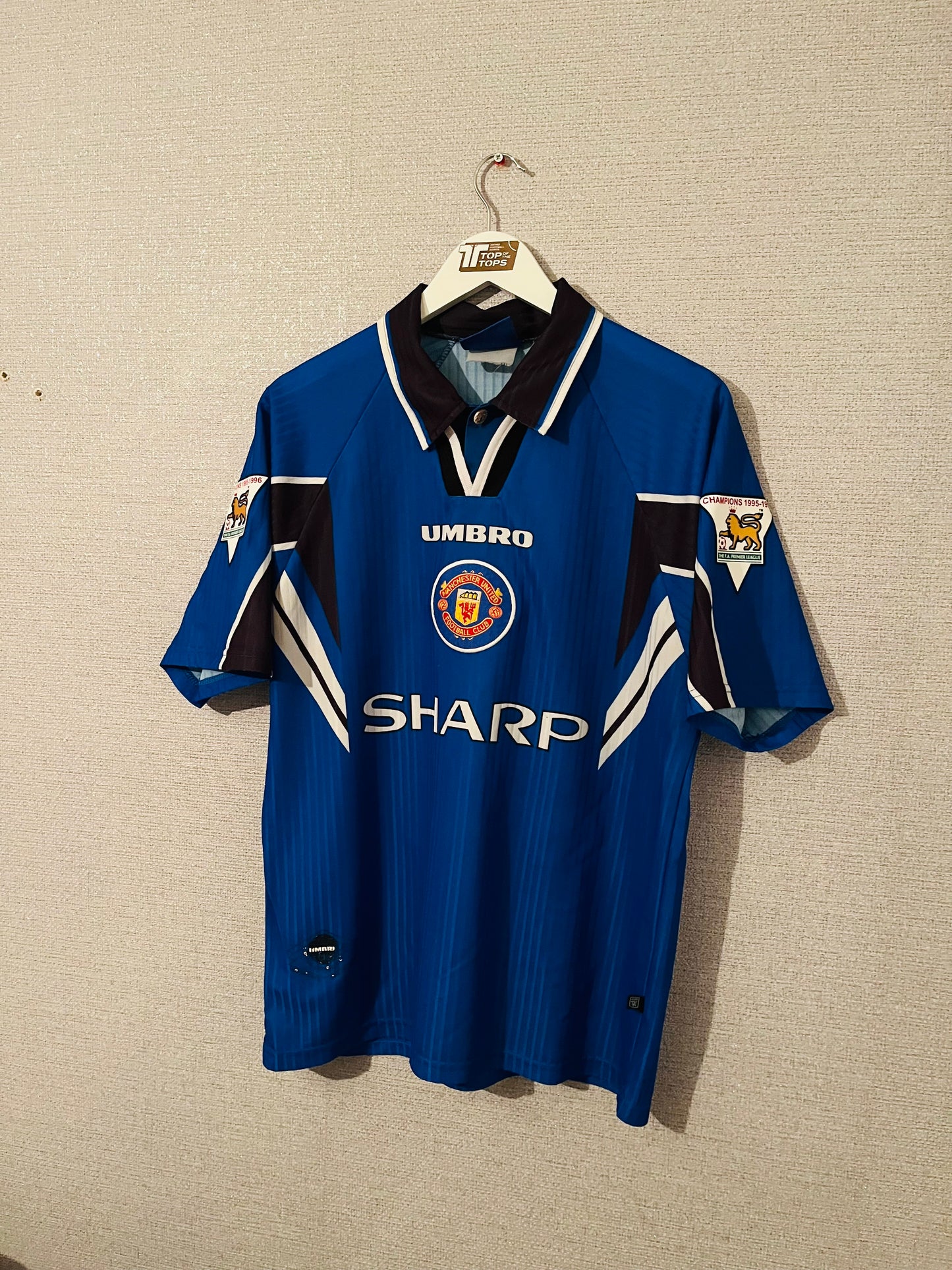 Manchester United third football shirt 1996/97 Beckham Medium