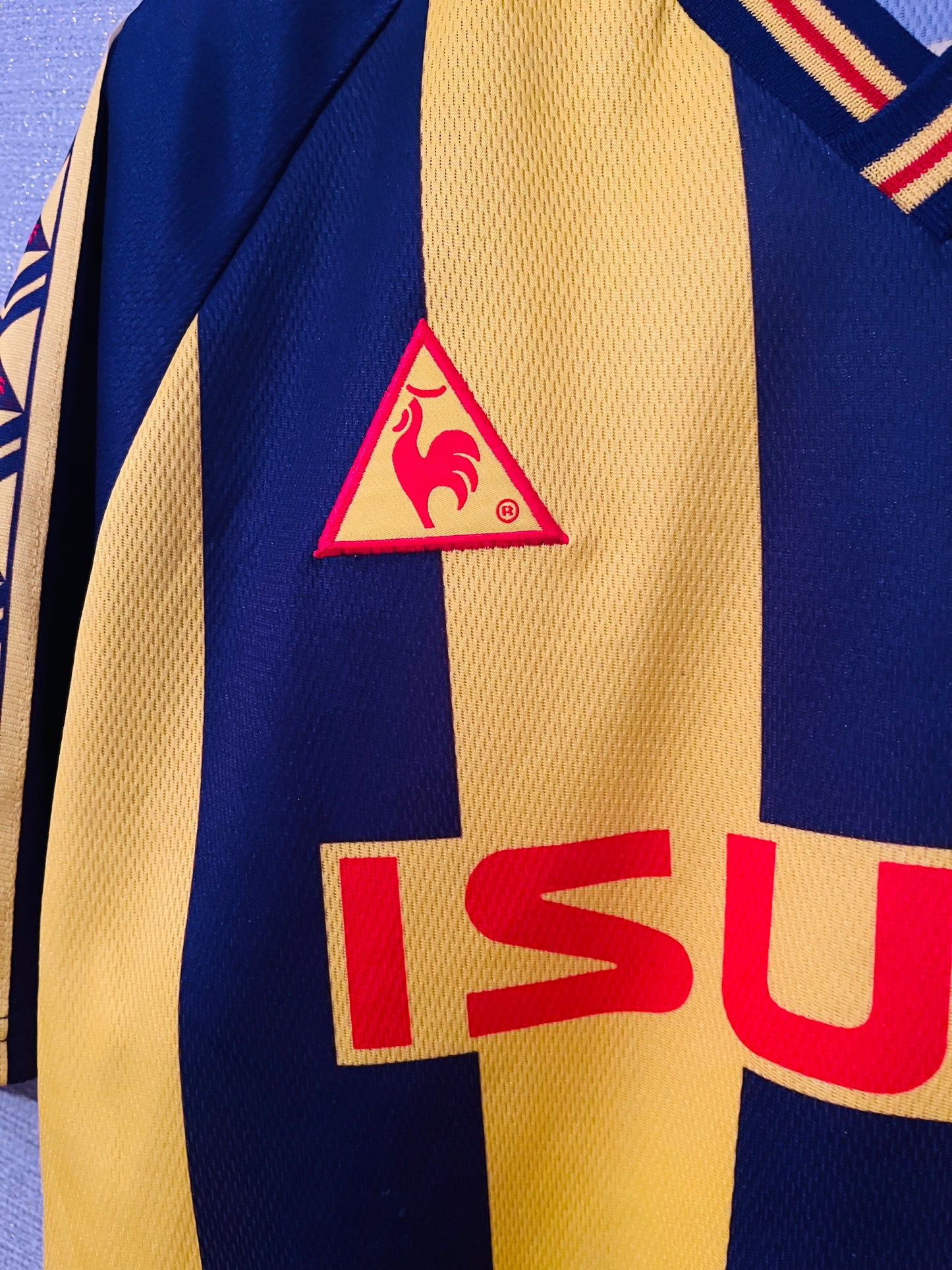 Coventry City away football shirt
1998/99 Large