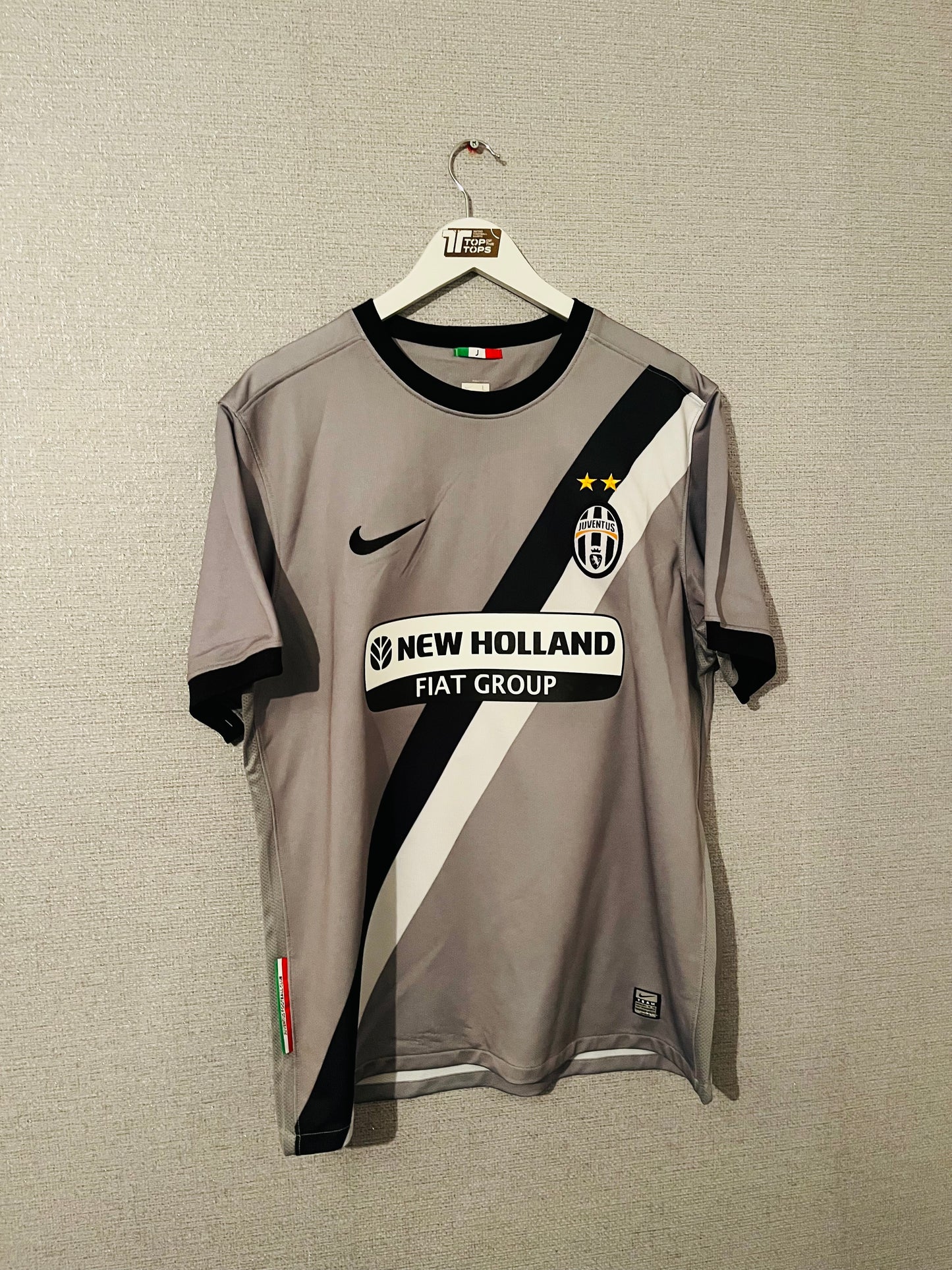 Juventus away football shirt 2009/11 Del Piero Large