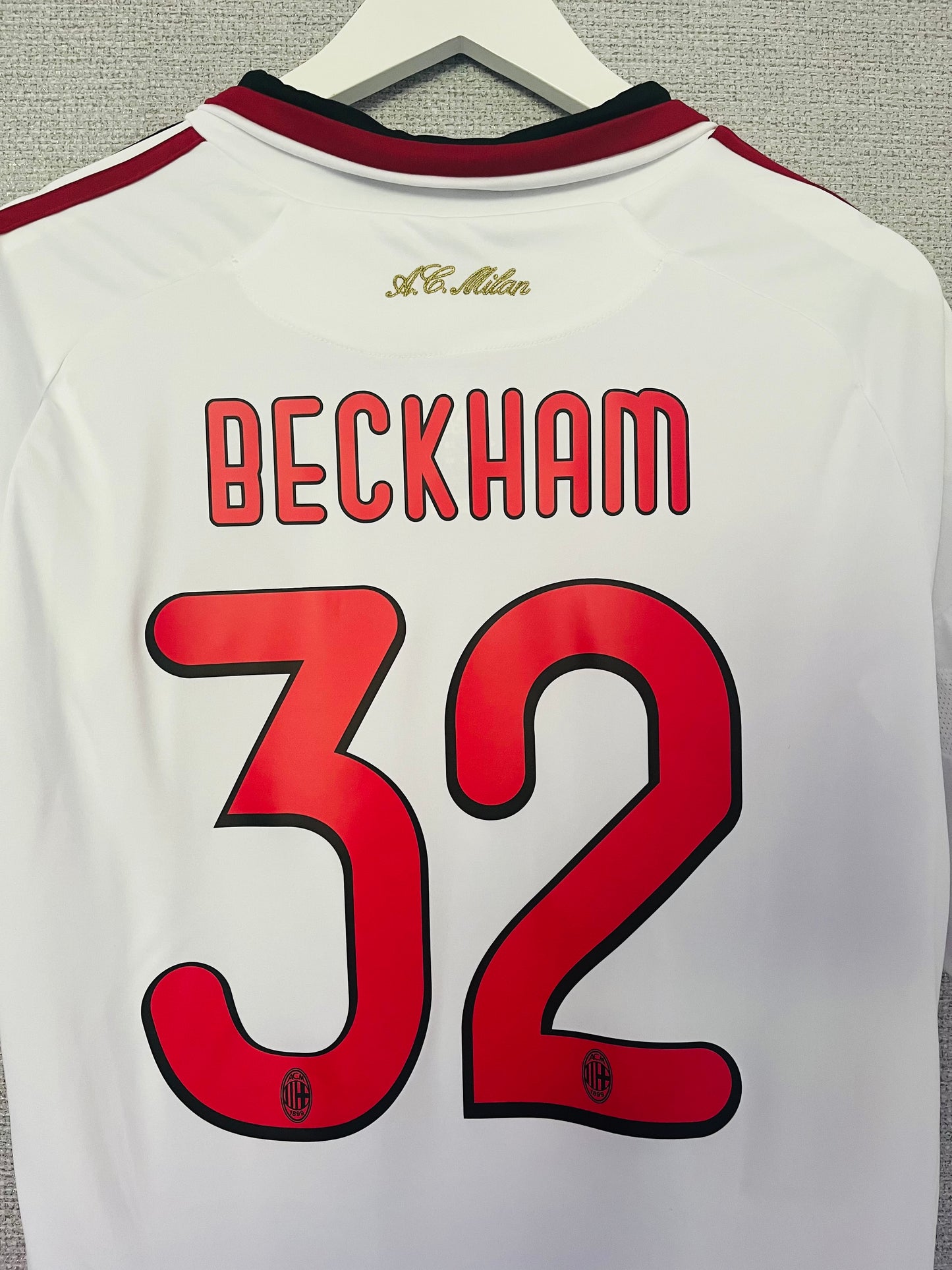 AC Milan away football shirt 2009/10 Beckham Large