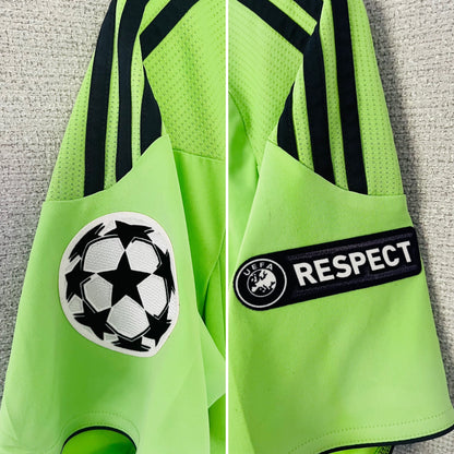 Chelsea third football shirt 2010/11 Lampard Small