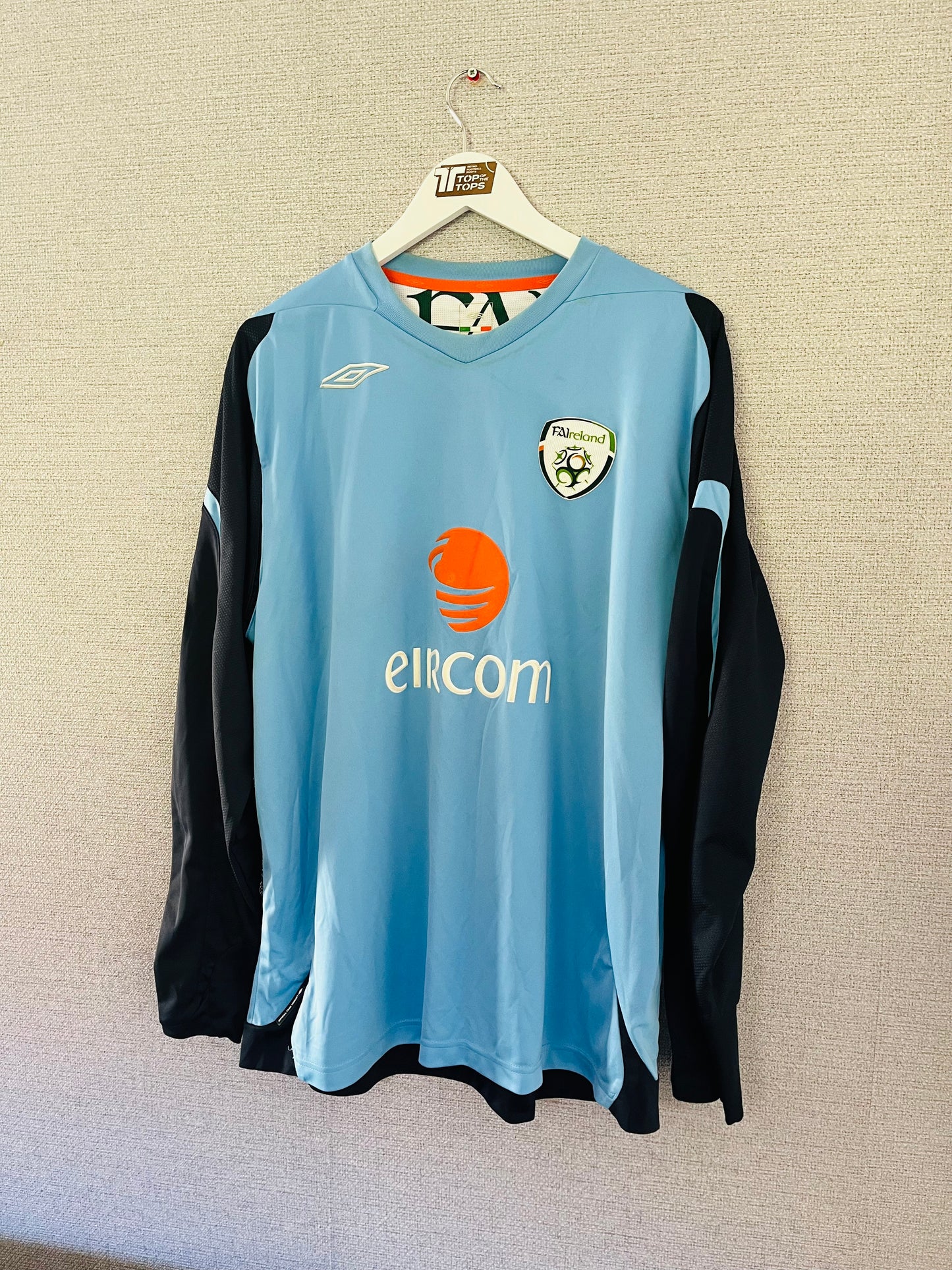 Republic of Ireland goalkeeper 
football shirt
2005/07 XXL