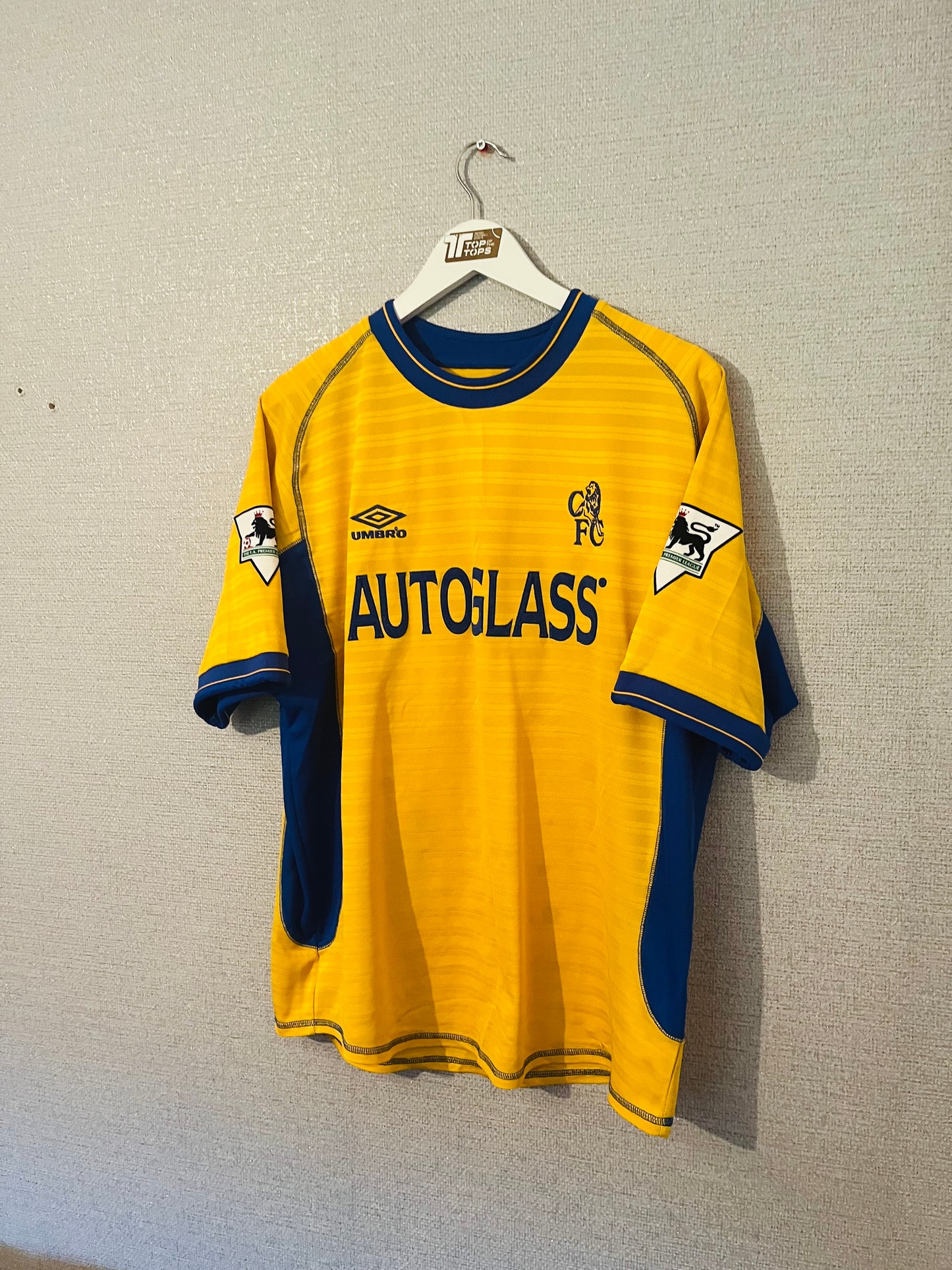 Chelsea away football shirt 2000/02 Zola Large