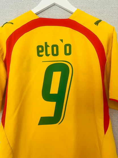 Cameroon away football shirt 2006/08 Etoo Large