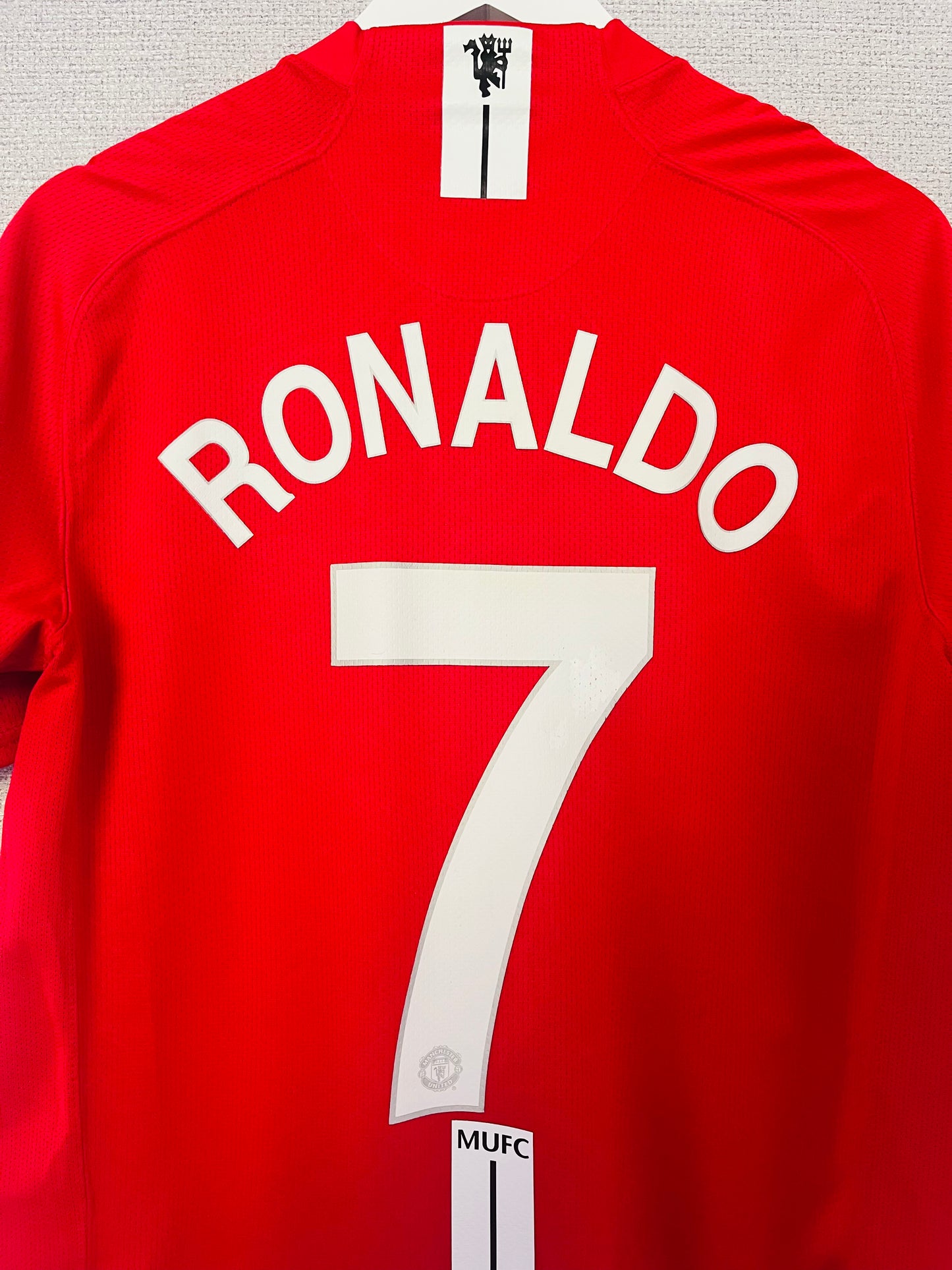 Manchester United home football shirt 2008/09 CR7 Medium