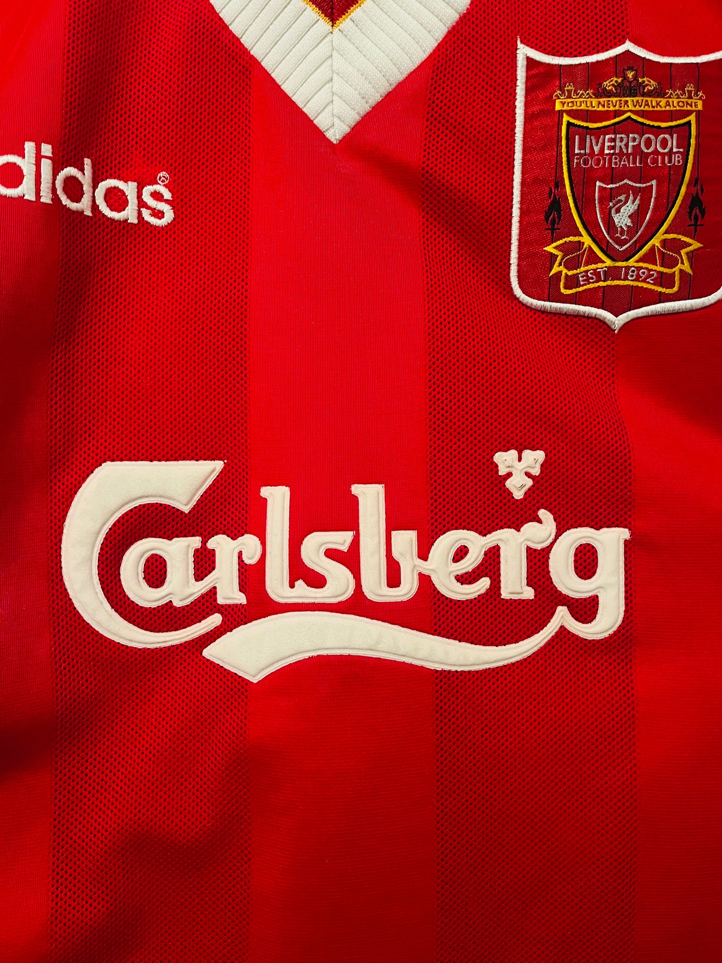 Liverpool home football shirt
1995/96 Rush Medium