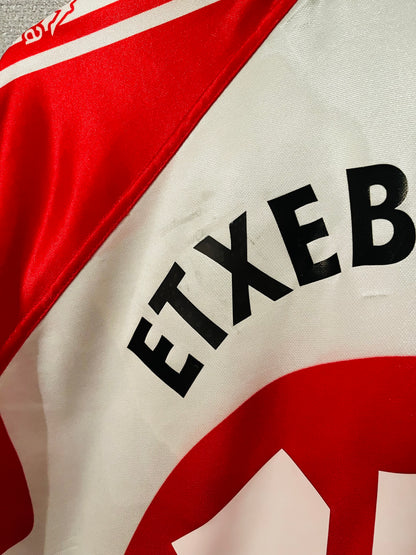 Athletic Bilbao home football shirt
1997/98 Etxeberria Large