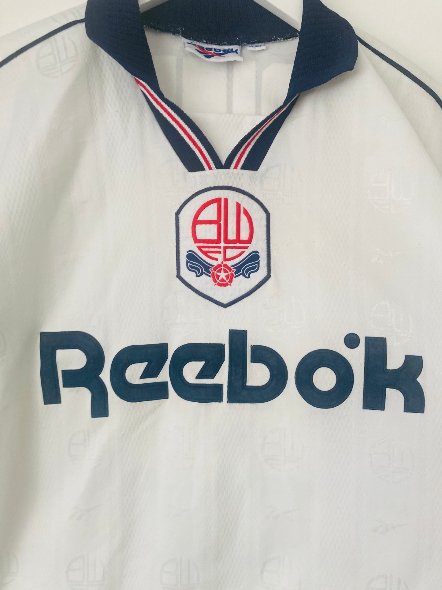 Bolton Wanderers home football shirt 1995/96 McGinlay Medium