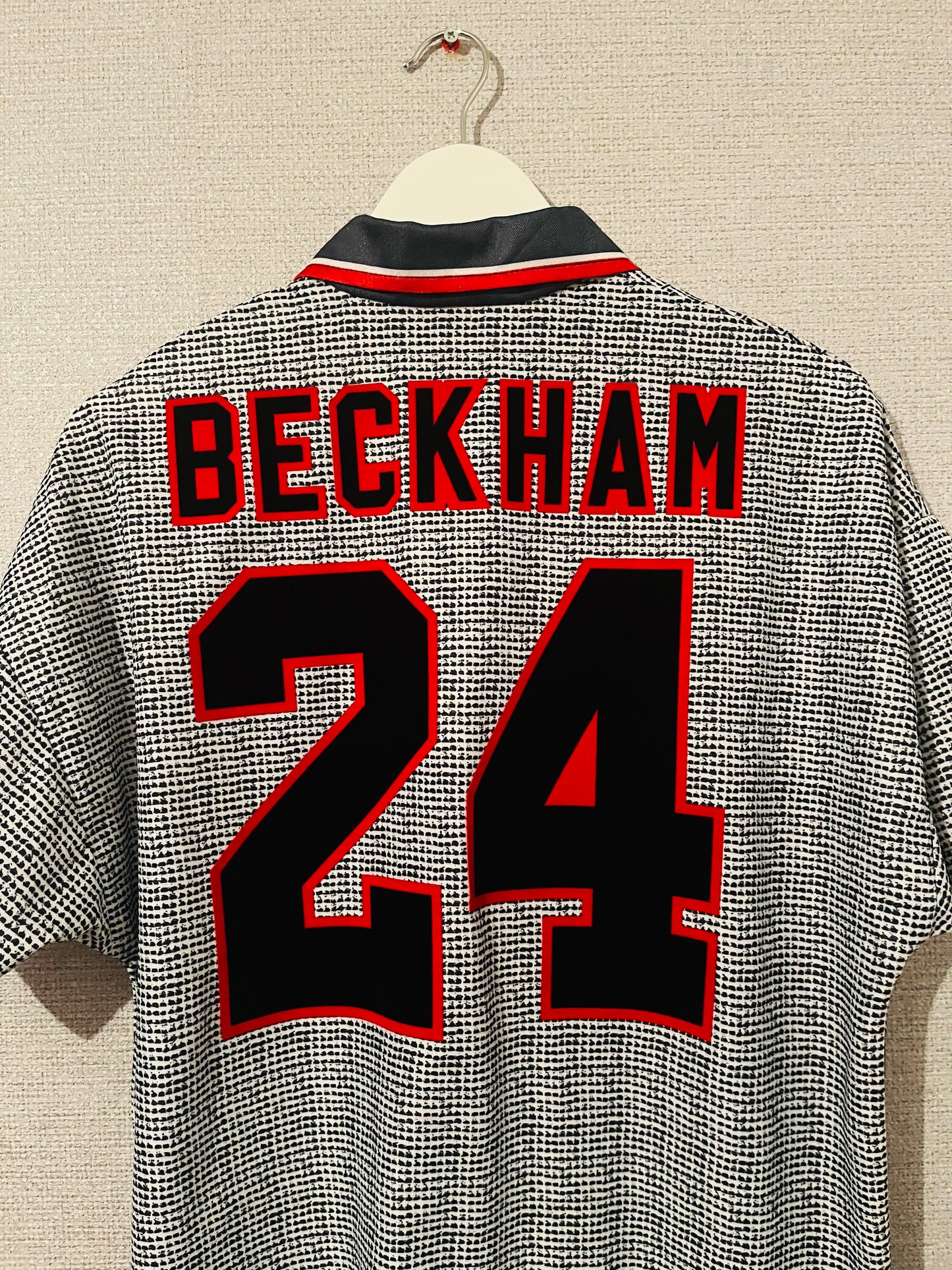 Manchester United away football shirt 1995/96 Beckham Medium