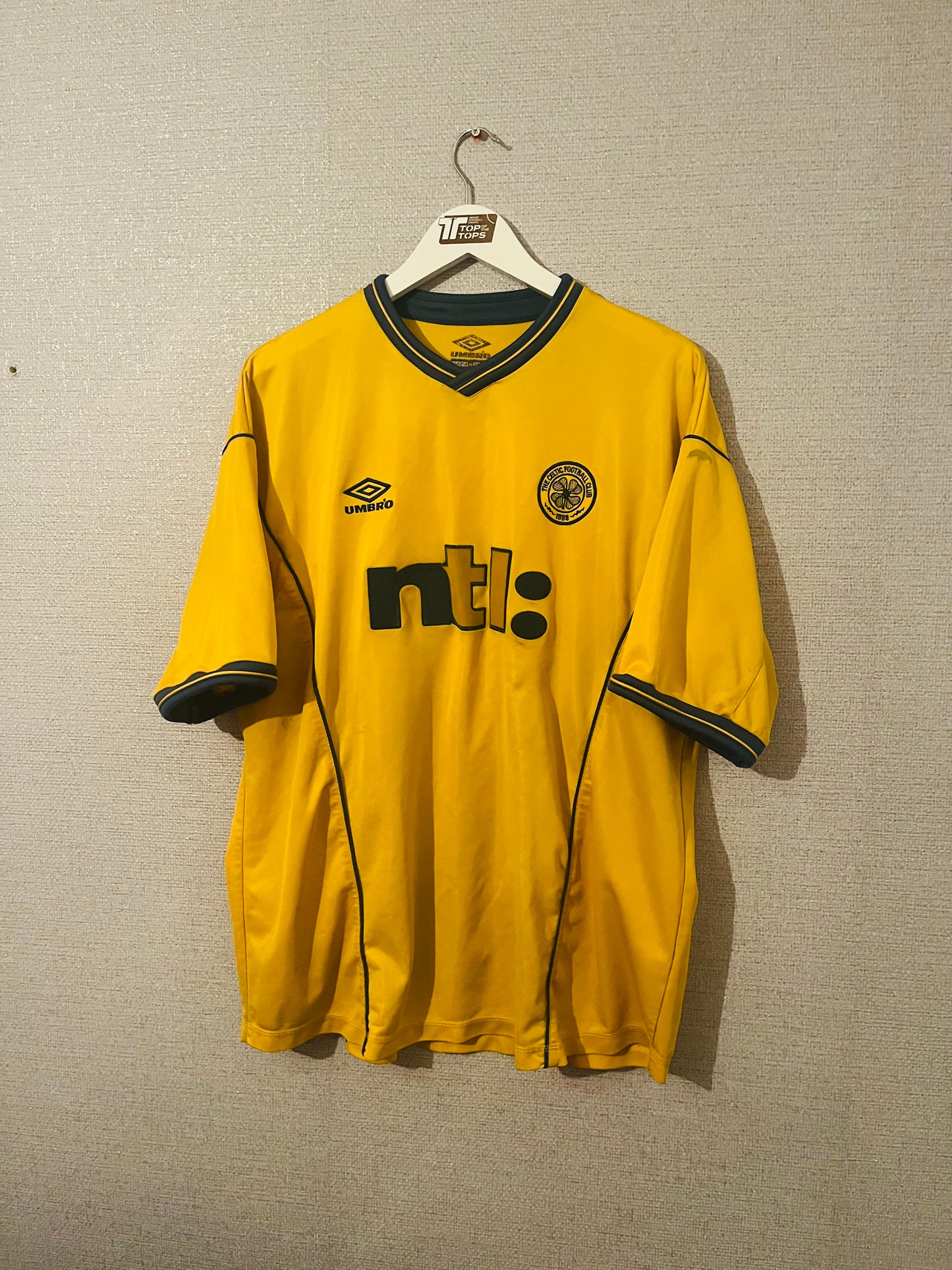 Glasgow Celtic away football shirt 2000/01 Larsson XXL