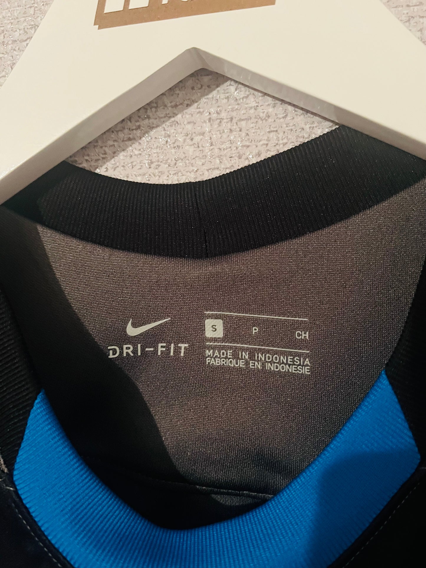 Inter Milan third football shirt 2020/21 Lautaro Small