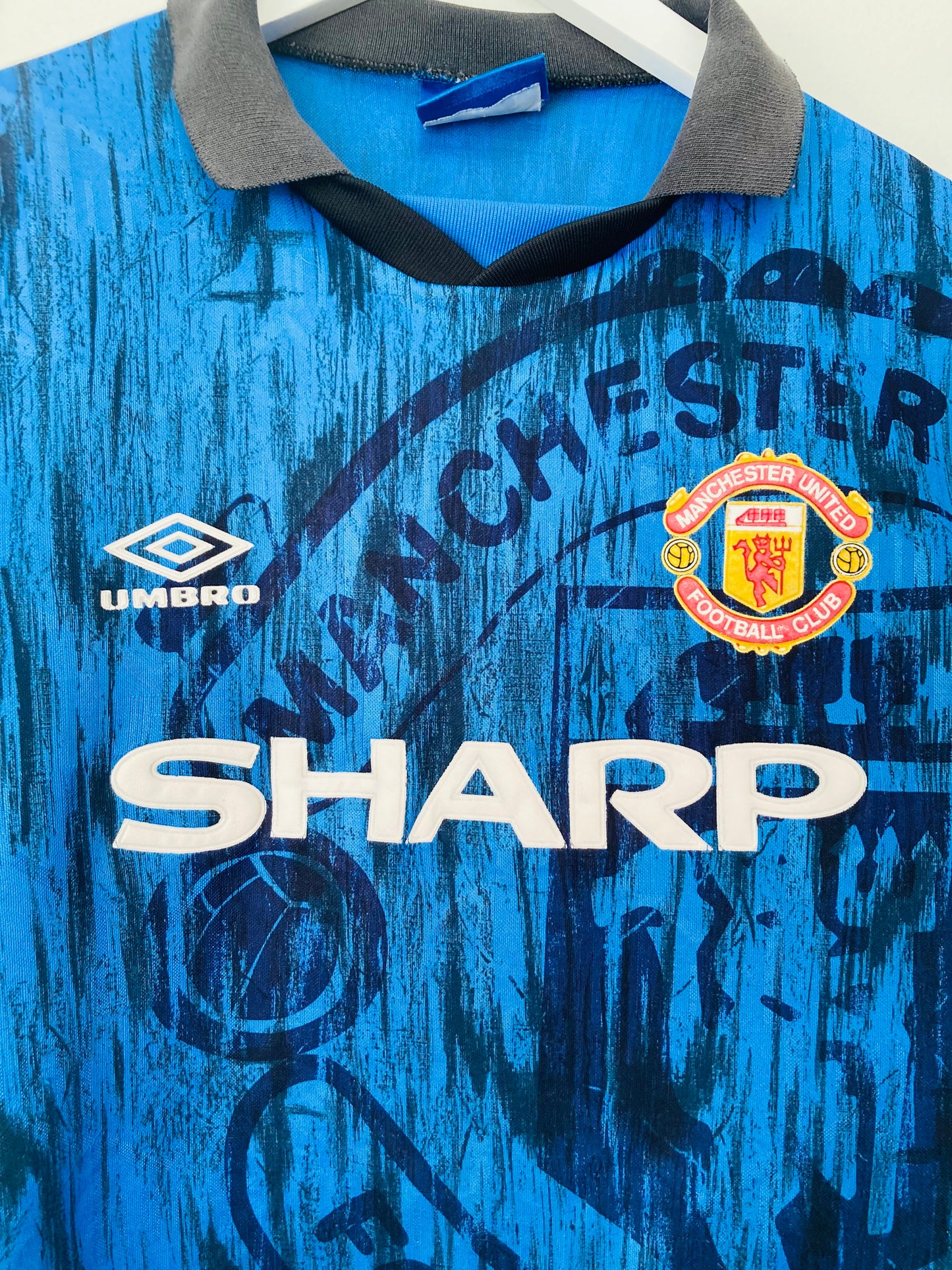 Manchester United away football shirt 1992/93 Cantona Large