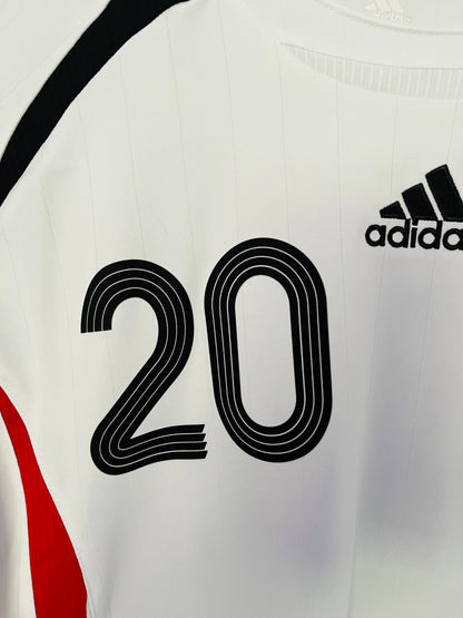 Germany home football shirt
W/C 2006 Podolski XL