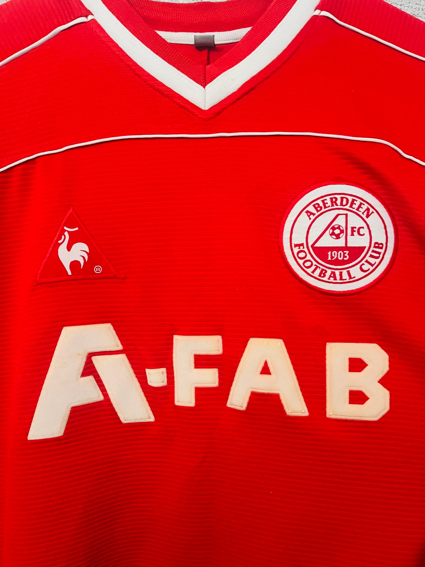 Aberdeen home football shirt 2002/04 Large
