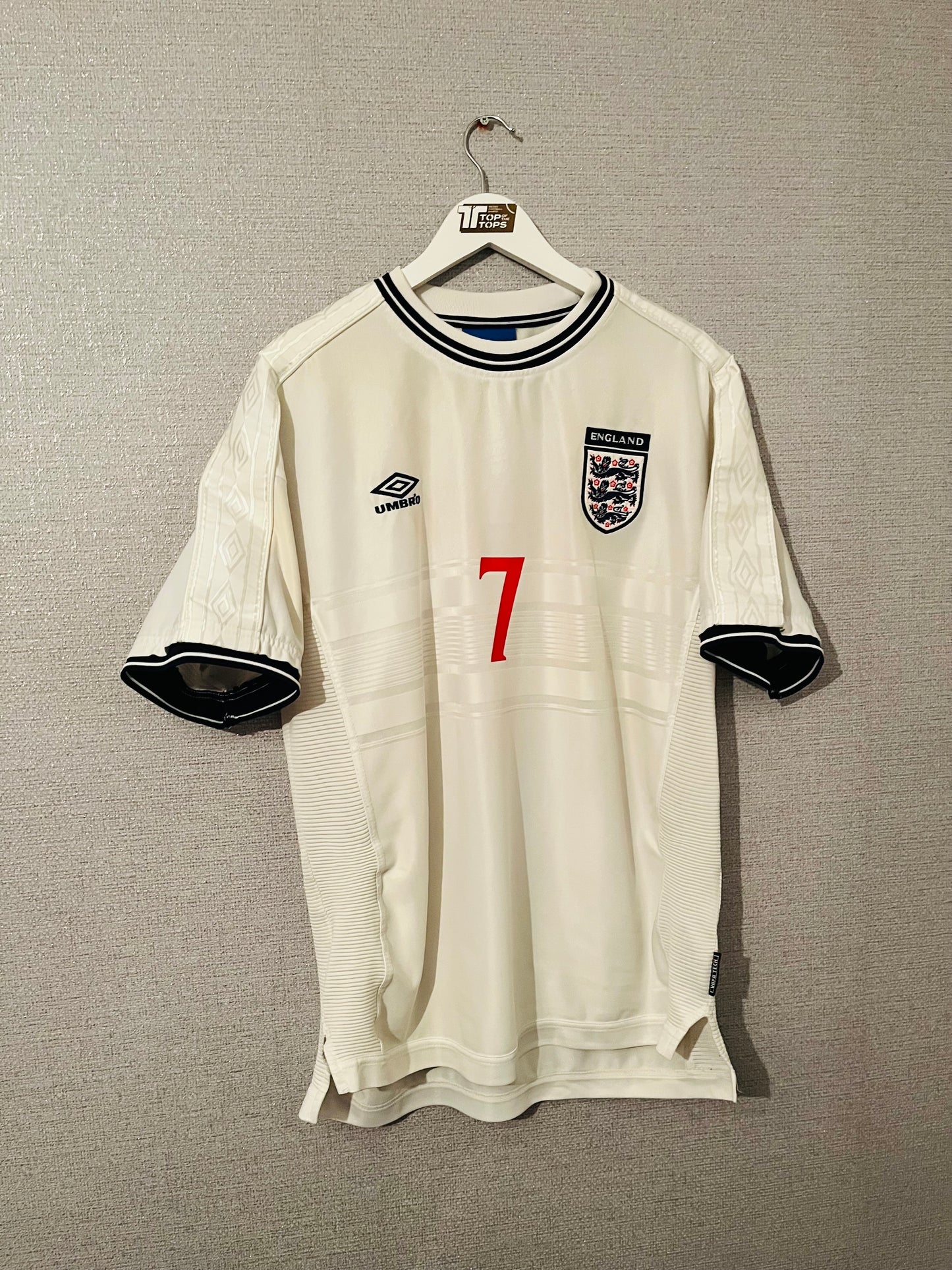 England home football shirt 1999/2000 Beckham XL