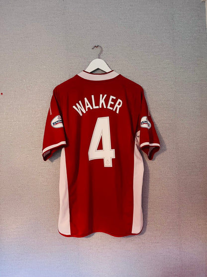 Nottingham Forest home football shirt 2002/03 Walker Large