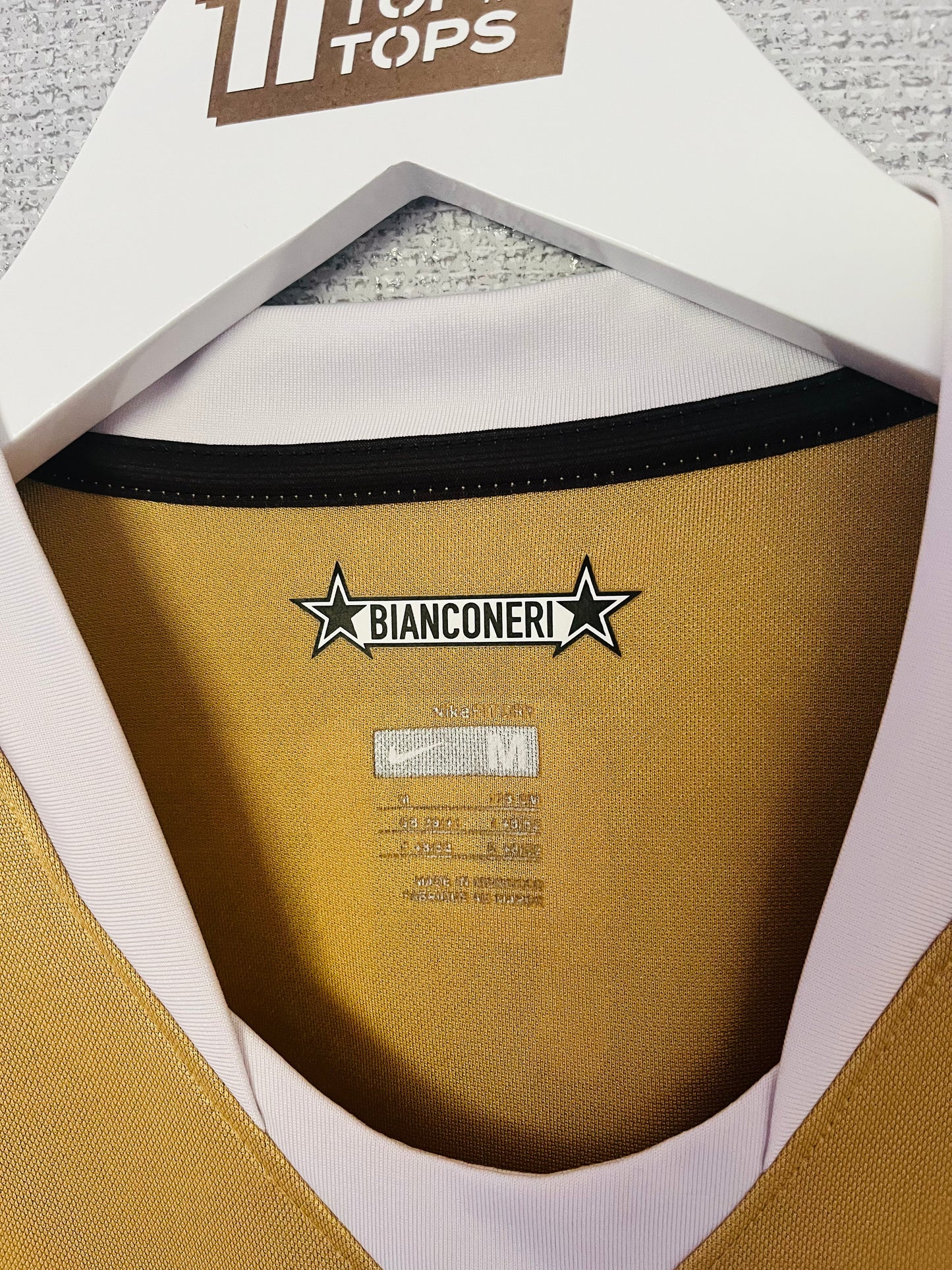 Juventus away football shirt 2008/09 Del Piero Medium