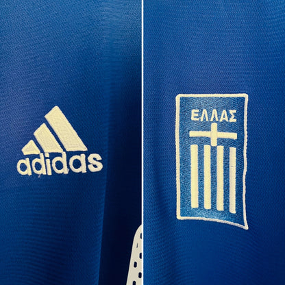 Greece home football shirt
Euro 2004 Charisteas Large