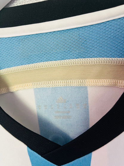 Argentina home football shirt     W/C 2014 Messi Medium