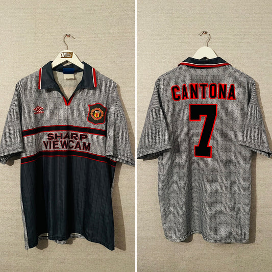 Manchester United away football shirt 1995/96 Cantona XL