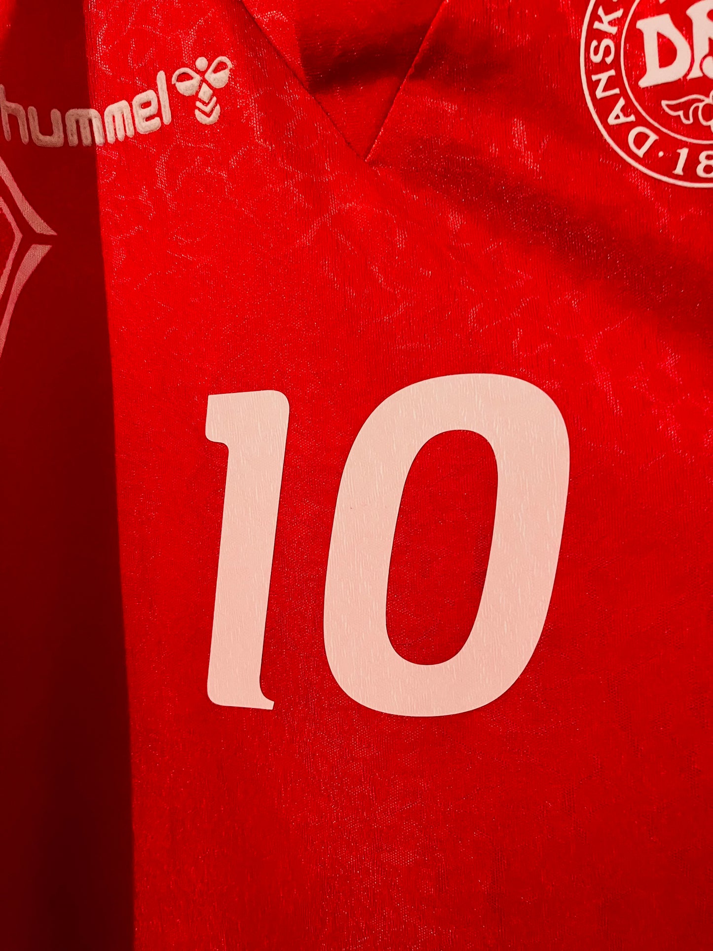 Denmark home football shirt 1995/96 Michael Laudrup Medium