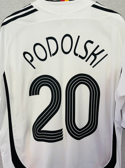 Germany home football shirt
W/C 2006 Podolski XL