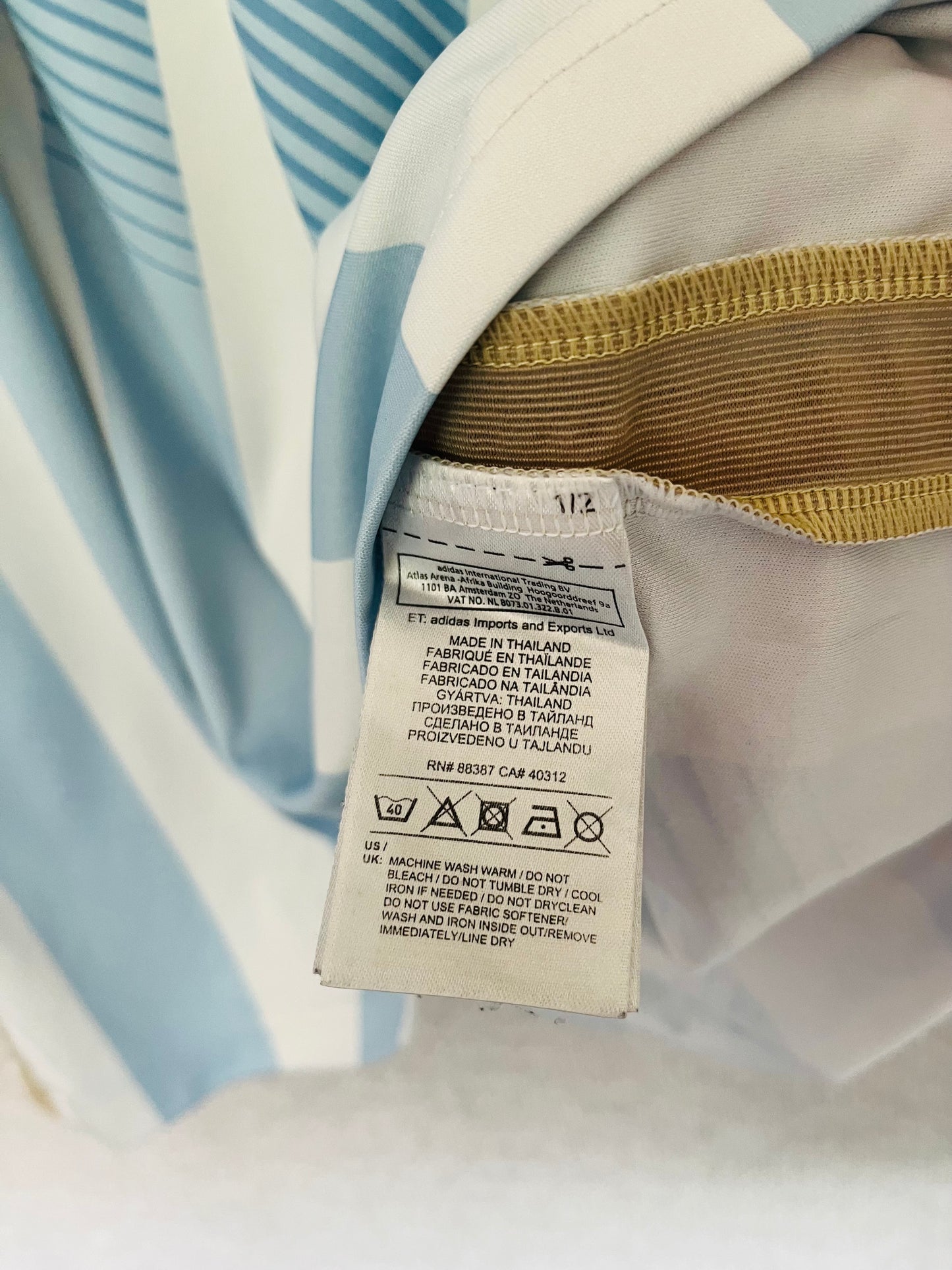 Argentina home football shirt W/C 2014 Messi Large