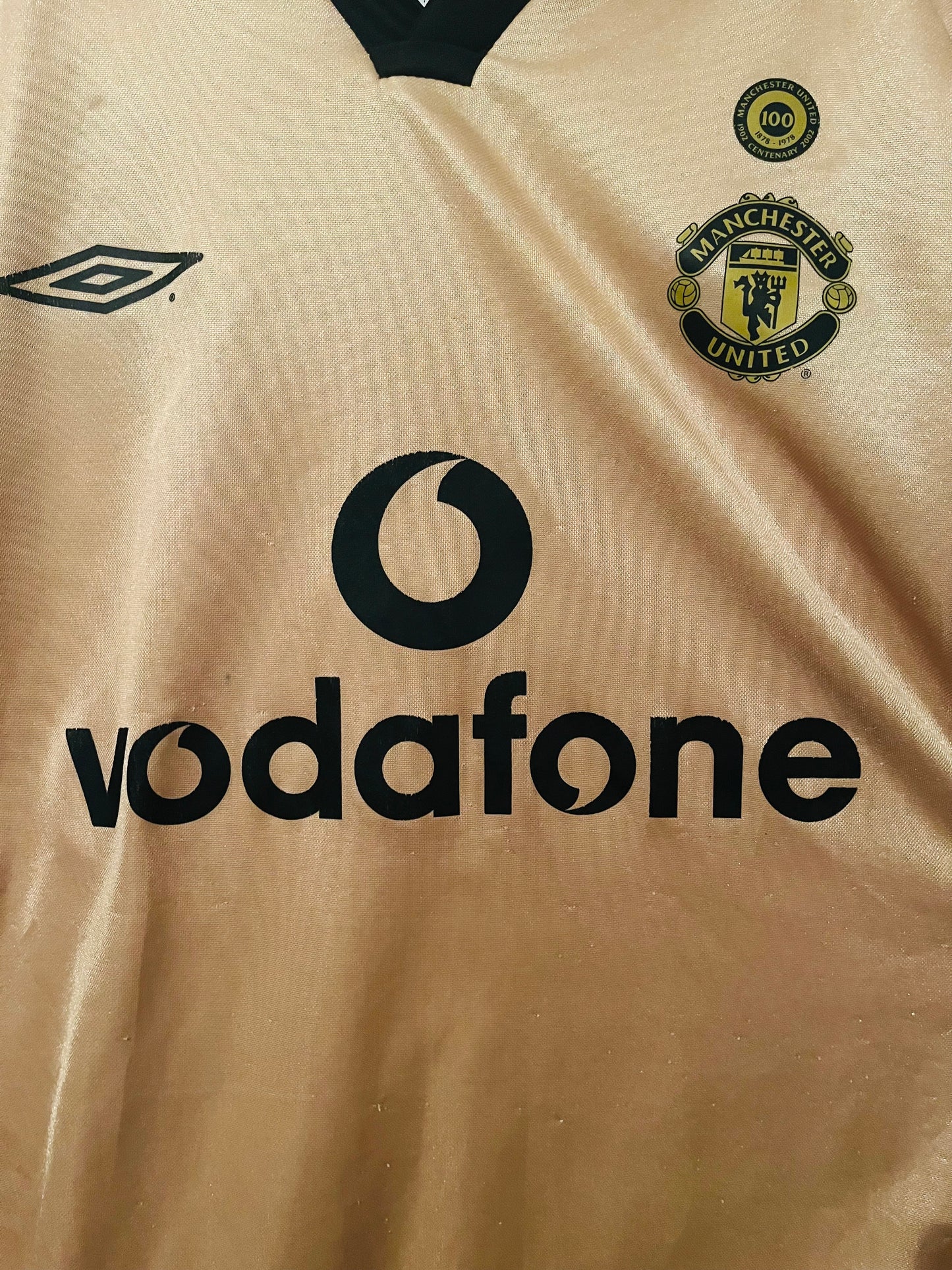 Manchester United away reversible football shirt
2001/02 Forlan Medium