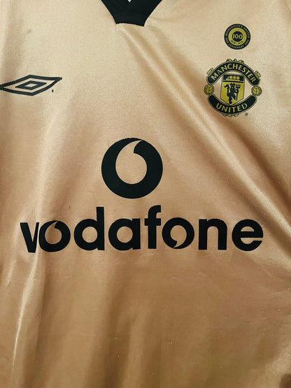 Manchester United away reversible football shirt
2001/02 Forlan Medium